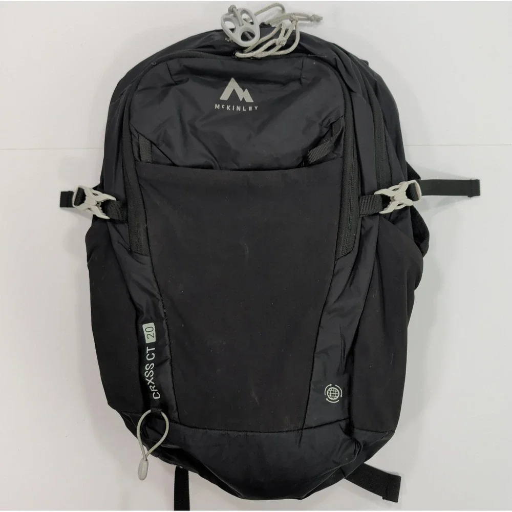McKinley Cross CT 20 Daypack - 20L Hiking & Travel Backpack - Black